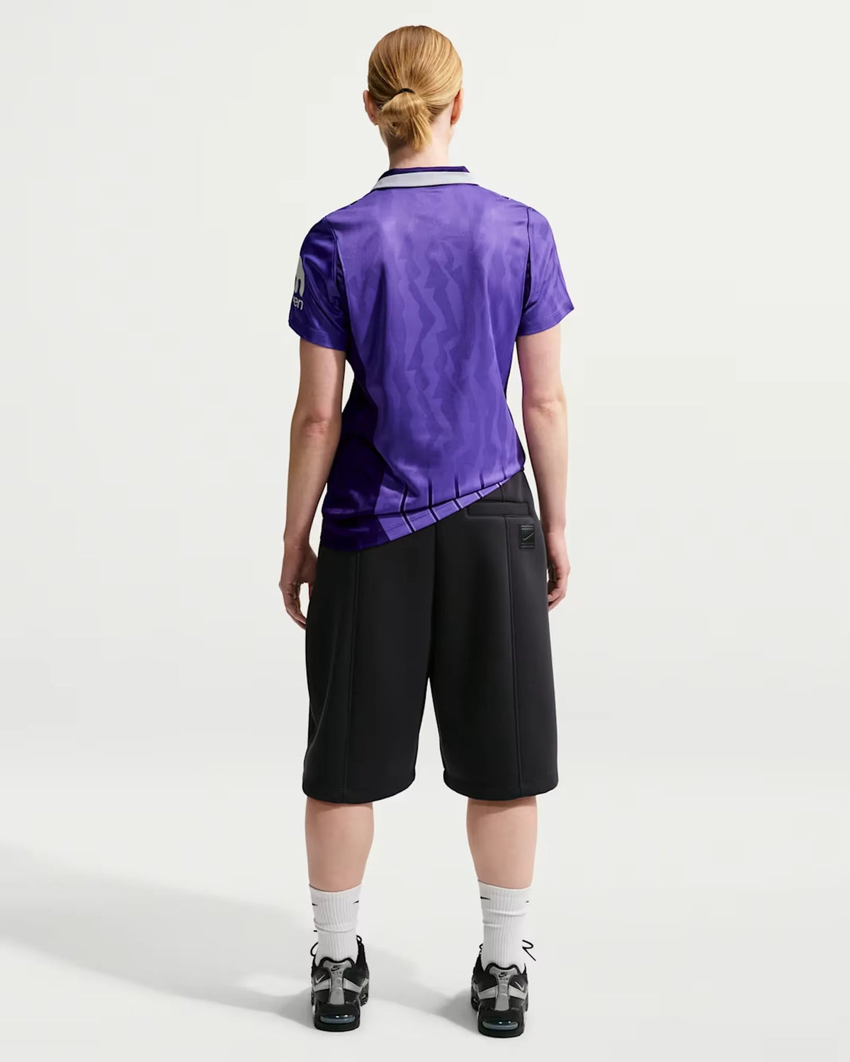 Tottenham 26-27 Third Women's Jersey - Detail