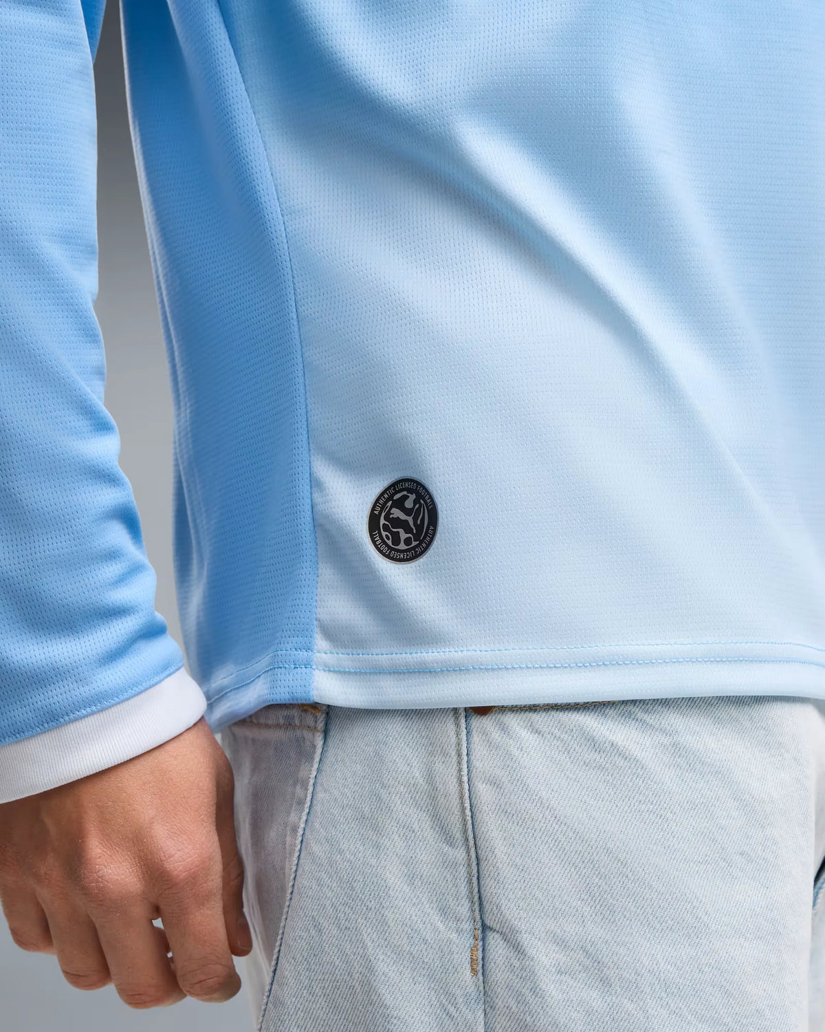 Manchester City 26-27 Long Sleeve Home Jersey - Detail