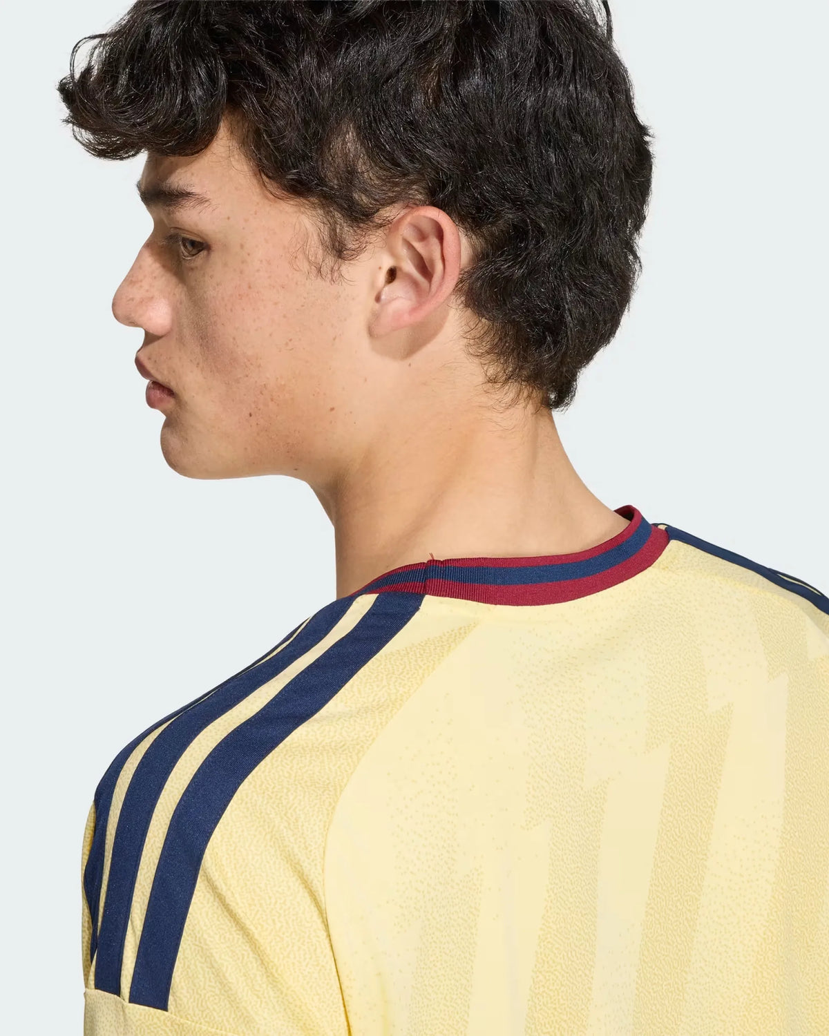 Arsenal 26-27 Third Jersey - Detail