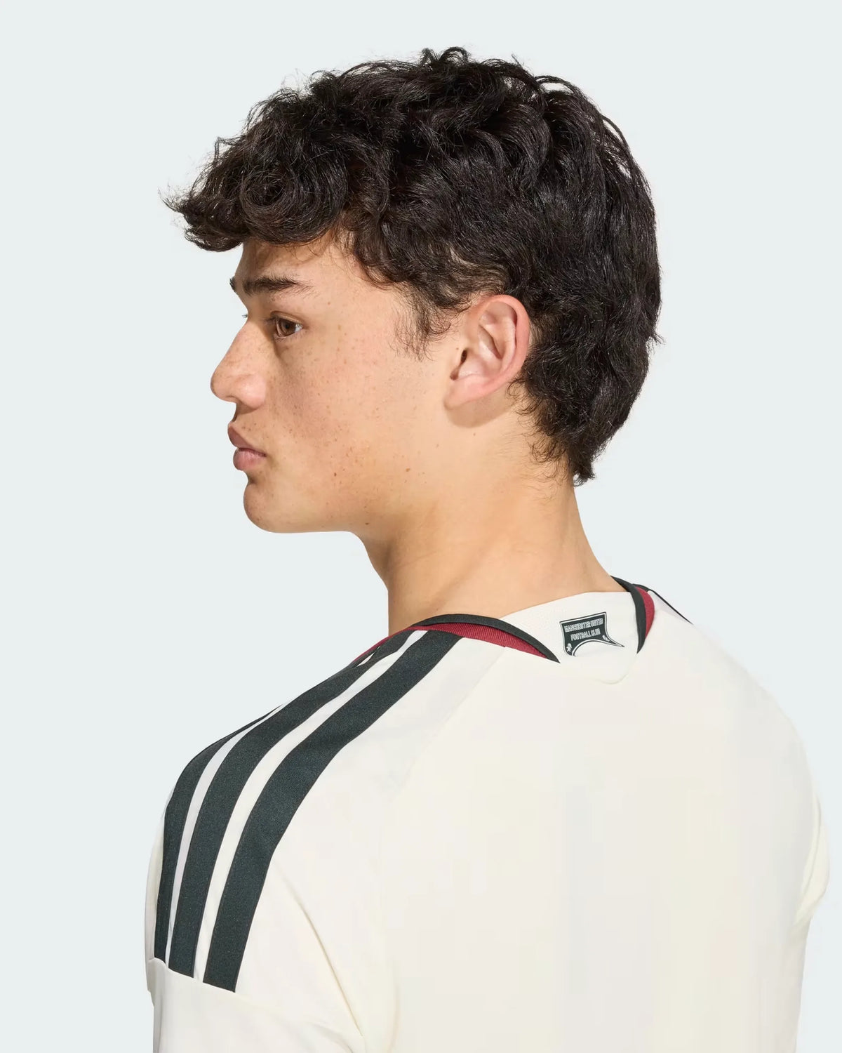 Manchester United 26-27 Third Jersey - Detail