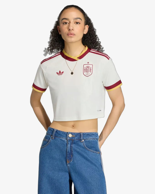 01-spain-2026-away-womens-cropped-jersey-front.webp