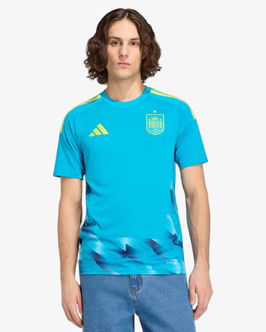 01-spain-2026-goalkeeper-jersey-front.webp