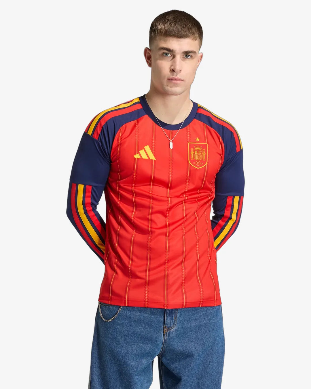 01-spain-2026-home-long-sleeve-jersey-front.webp