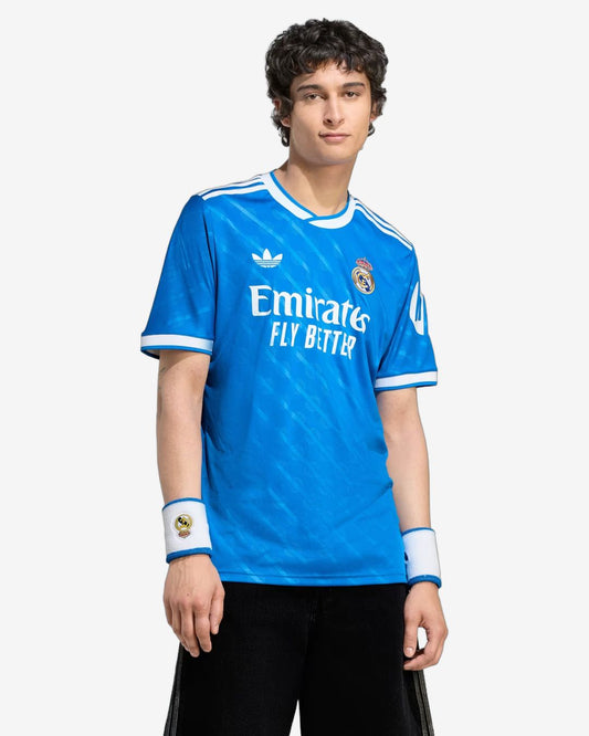 02-real-madrid-25-26-third-jersey-front-1.jpg