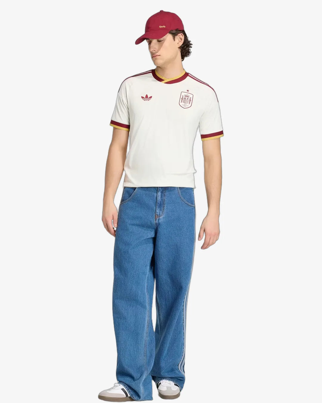 02-spain-2026-away-jersey-front-1.webp