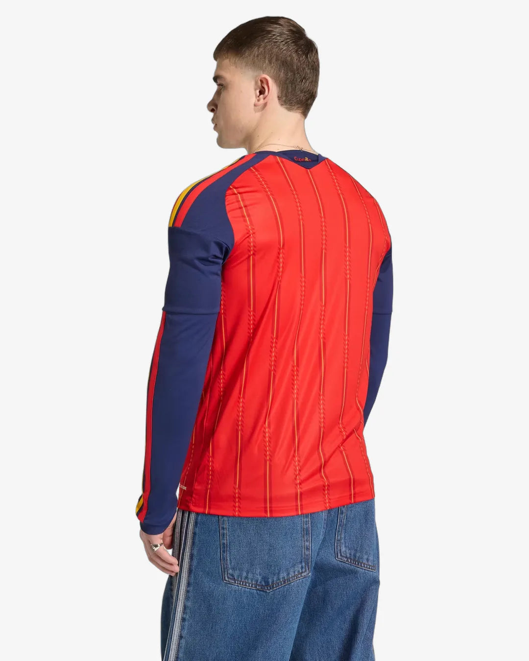 02-spain-2026-home-long-sleeve-jersey-back.webp