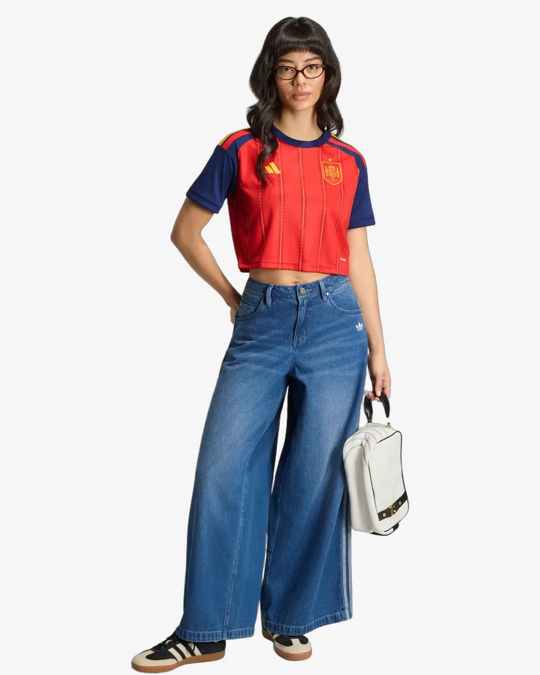 02-spain-2026-home-womens-cropped-jersey-front-1.webp