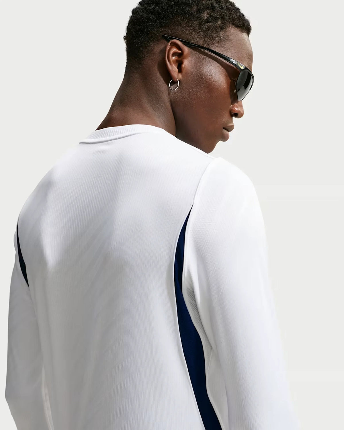Tottenham 26-27 Long Sleeve Home Jersey - Detail