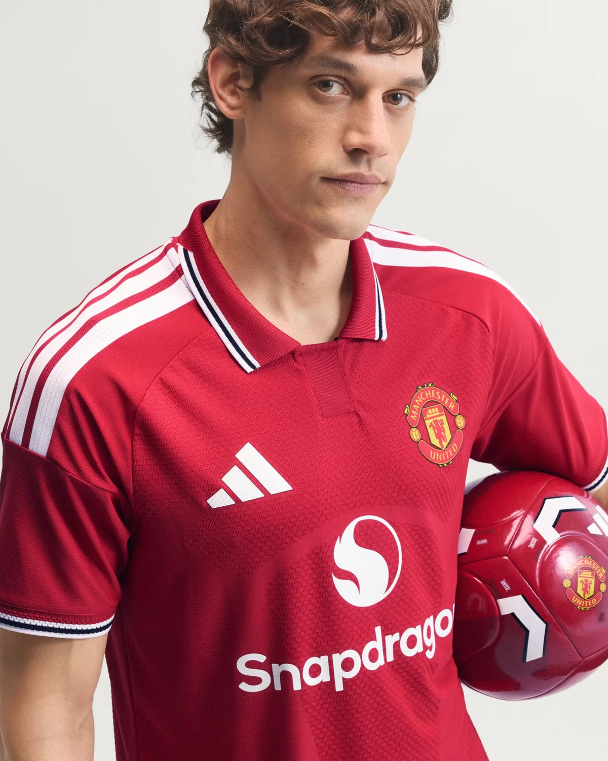 Manchester United 26-27 Player Version Home Jersey - Detail