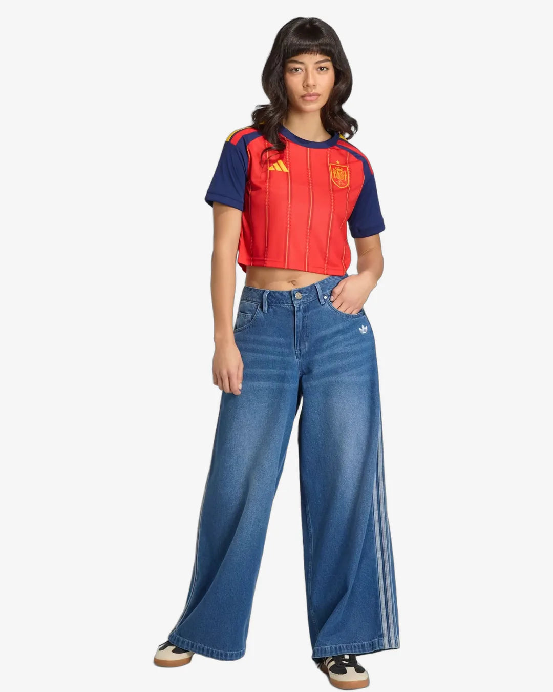 03-spain-2026-home-womens-cropped-jersey-front-2.webp