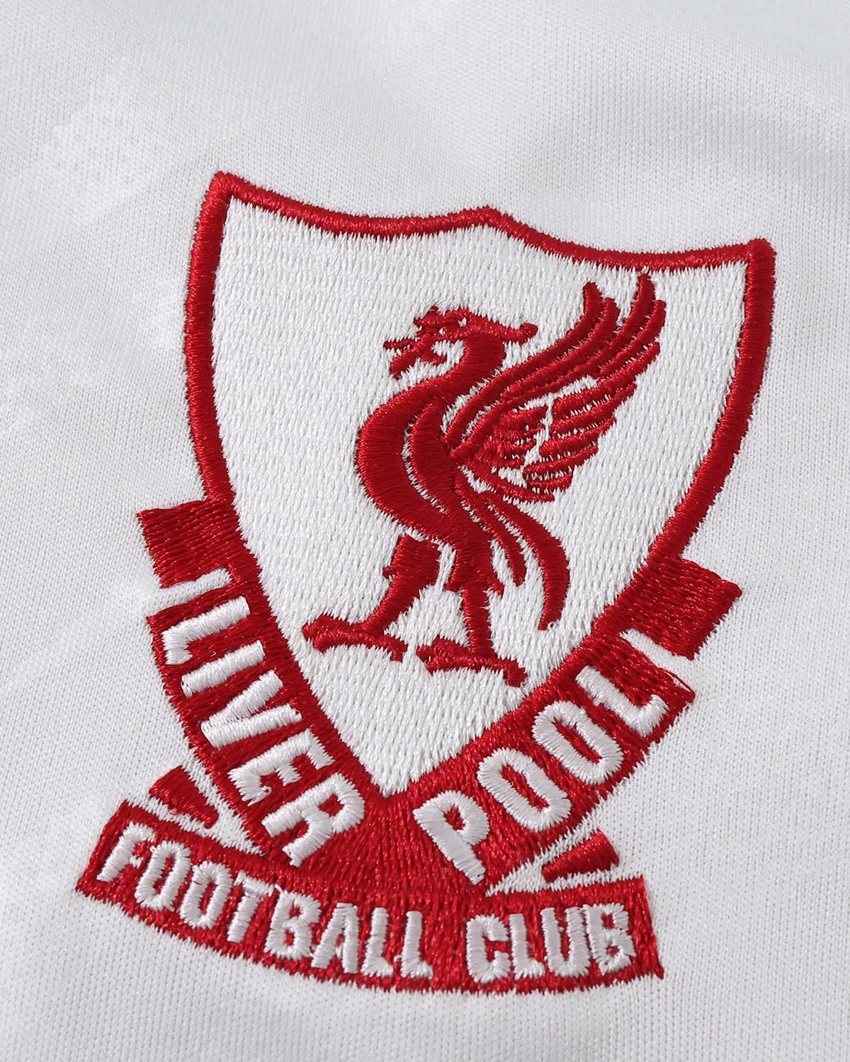 Liverpool 26-27 Away Kids Kit - Detail