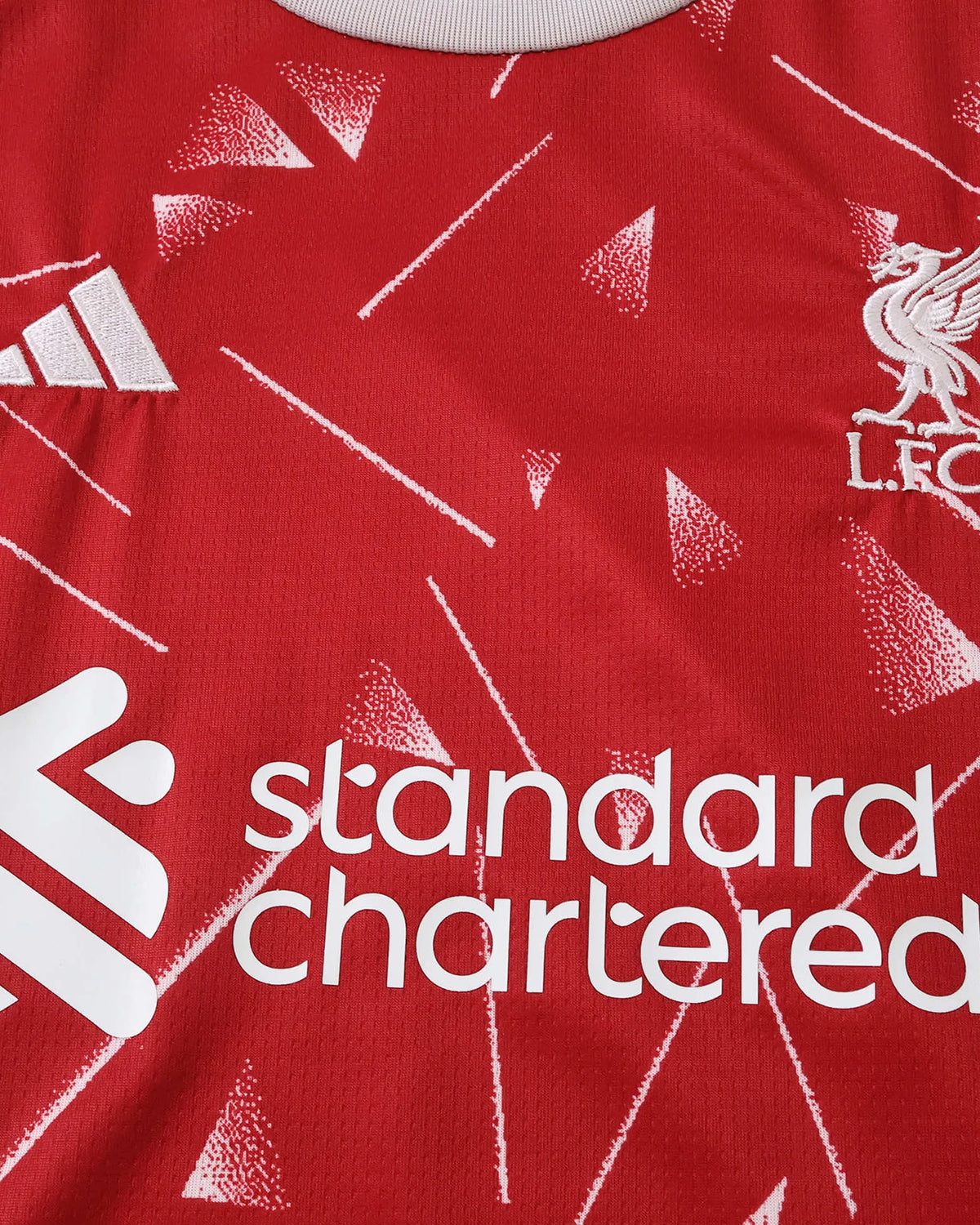 Liverpool 26-27 Home Kids Kit - Detail