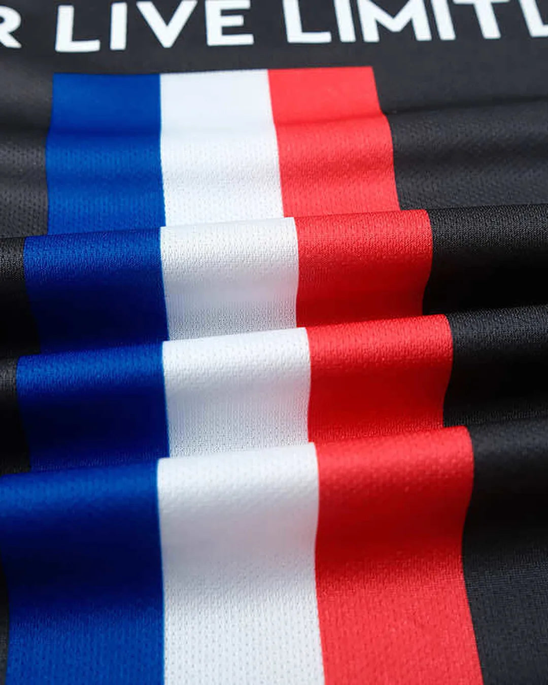 Paris Saint-Germain 19-20 Fourth Retro Jersey - Detail