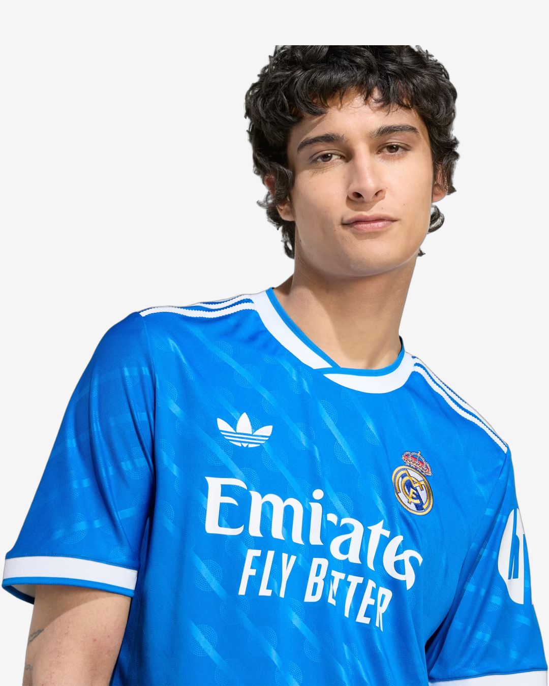 04-real-madrid-25-26-third-jersey-front-3.jpg