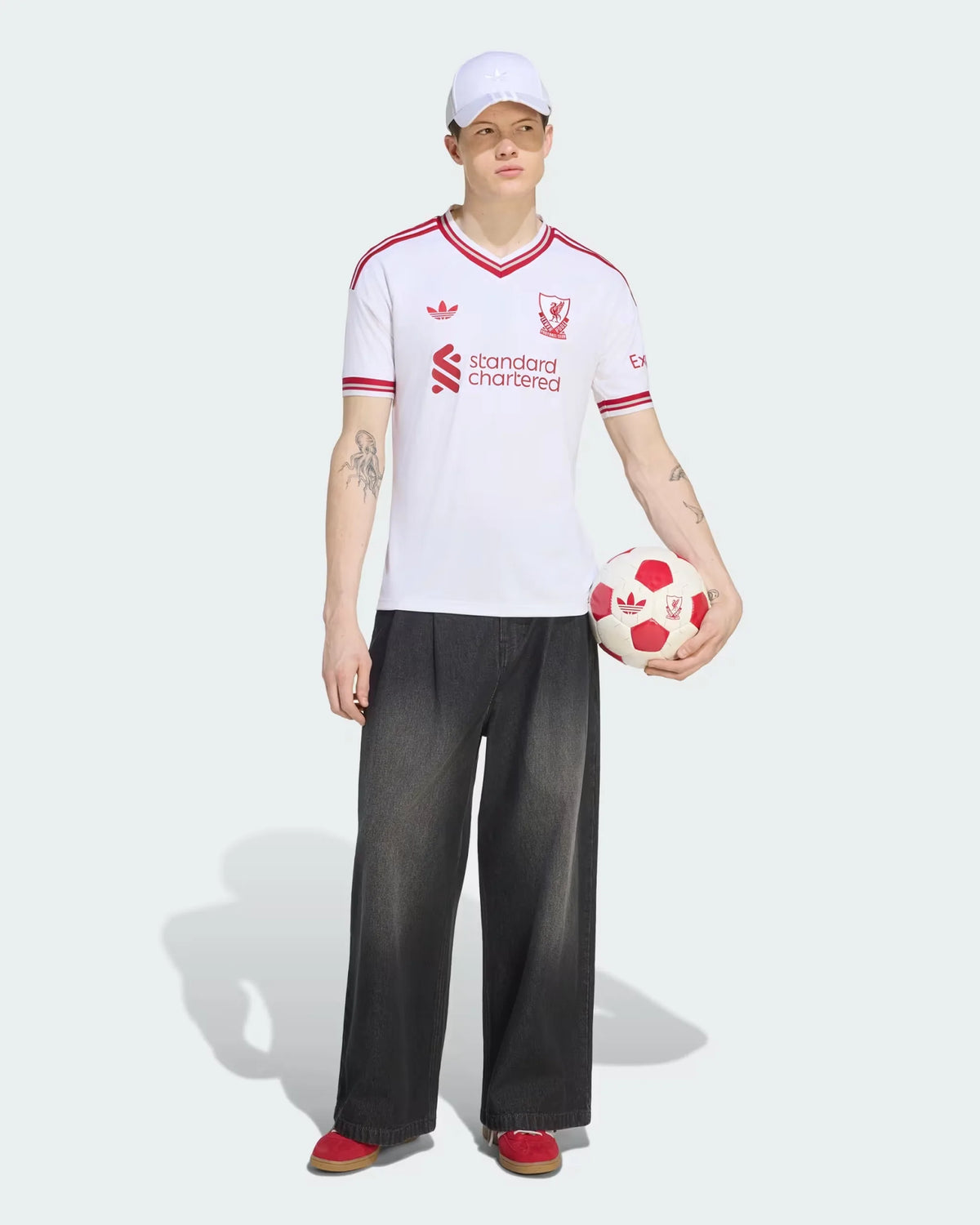 Liverpool 26-27 Away Jersey - Detail