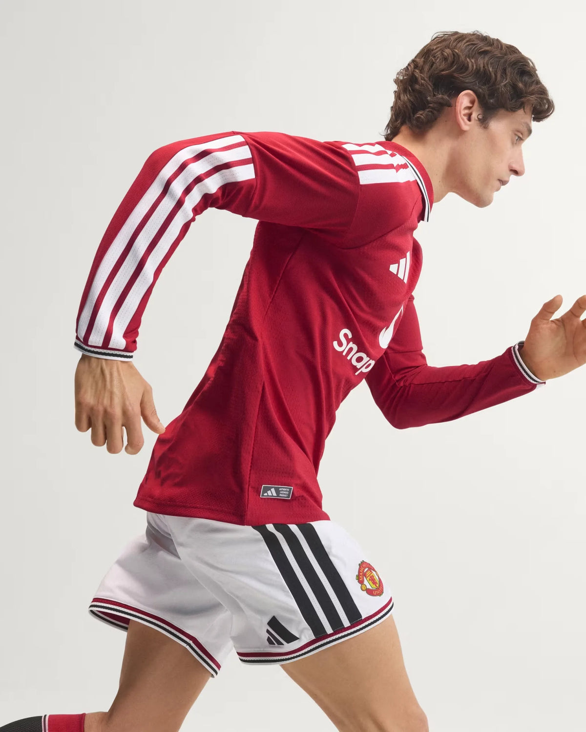 Manchester United 26-27 Player Version Long Sleeve Home Jersey - Detail