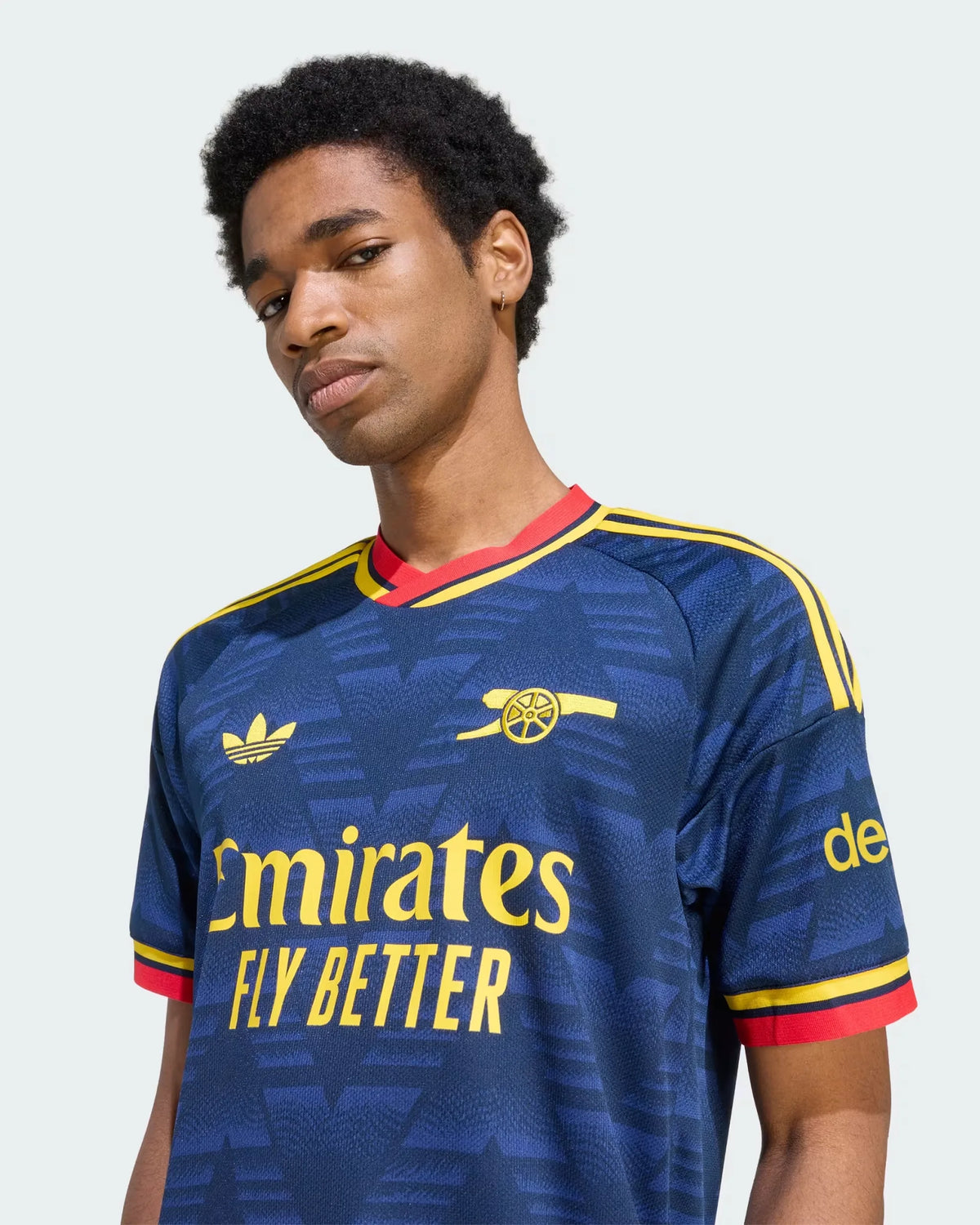 Arsenal 26-27 Away Jersey - Detail