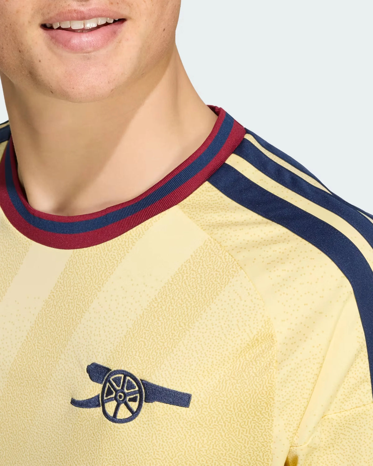 Arsenal 26-27 Long Sleeve Third Jersey - Detail