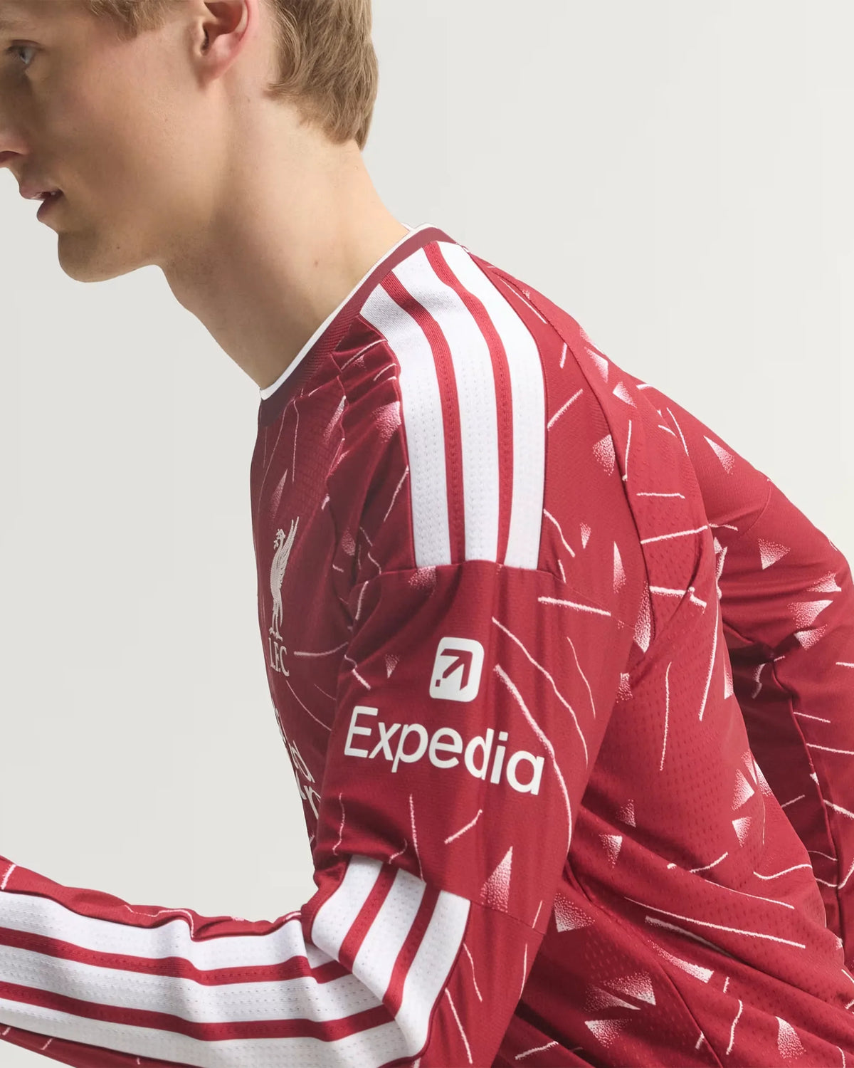 Liverpool 26-27 Player Version Long Sleeve Home Jersey - Detail