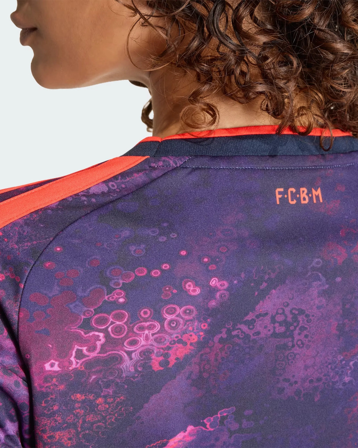 Bayern Munich 26-27 Third Women's Jersey - Detail