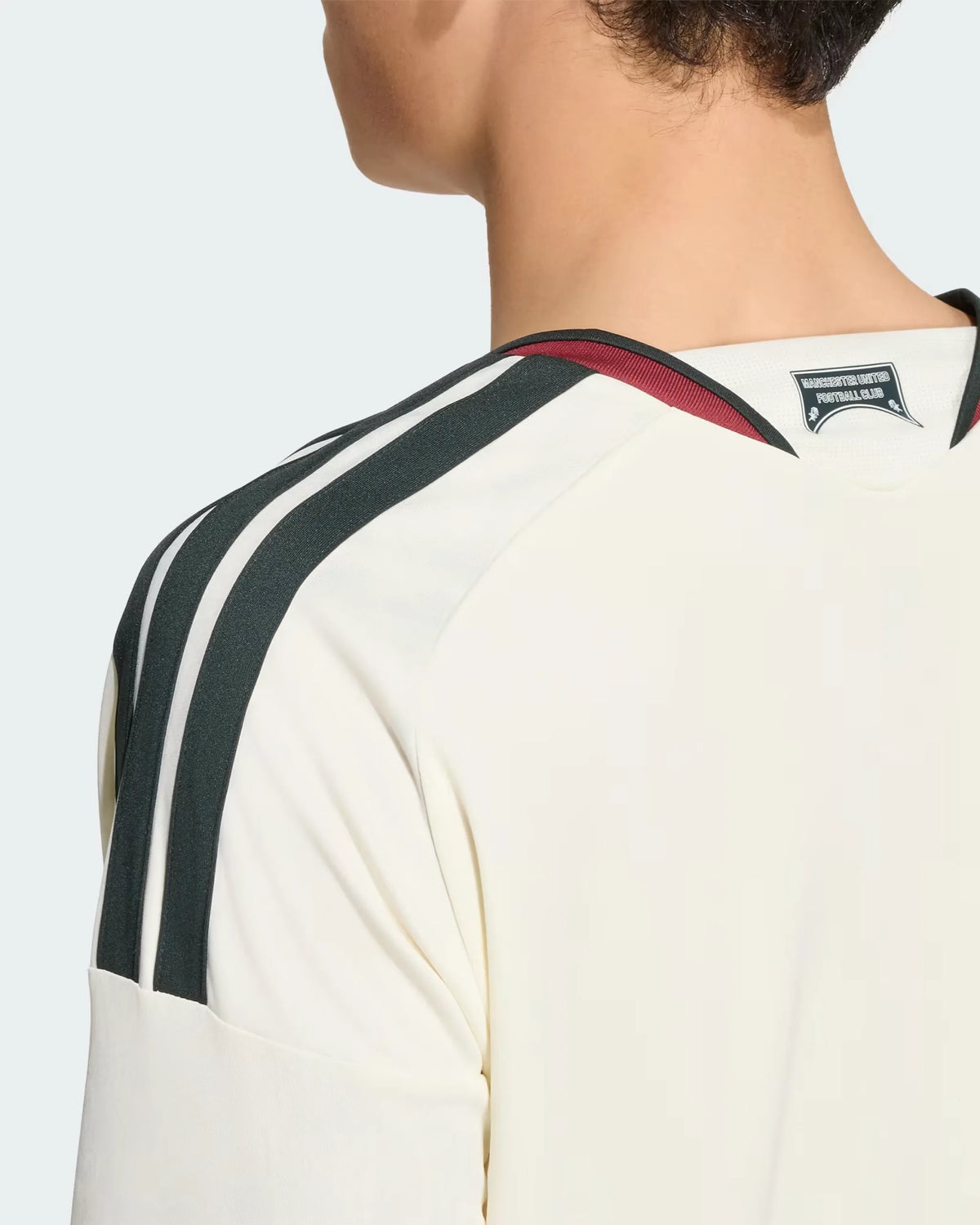 Manchester United 26-27 Long Sleeve Third Jersey - Detail