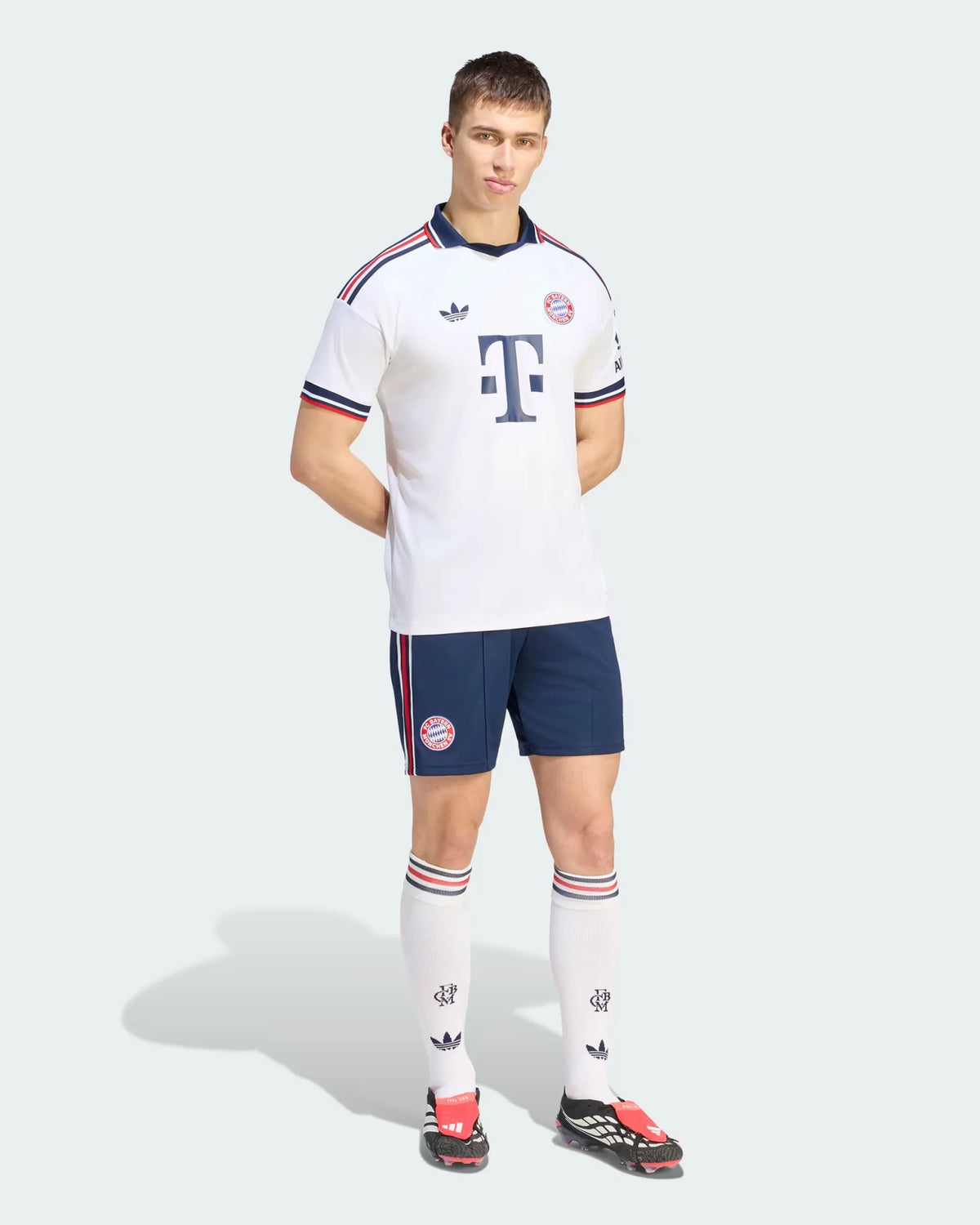 Bayern Munich 26-27 Away Jersey - Detail