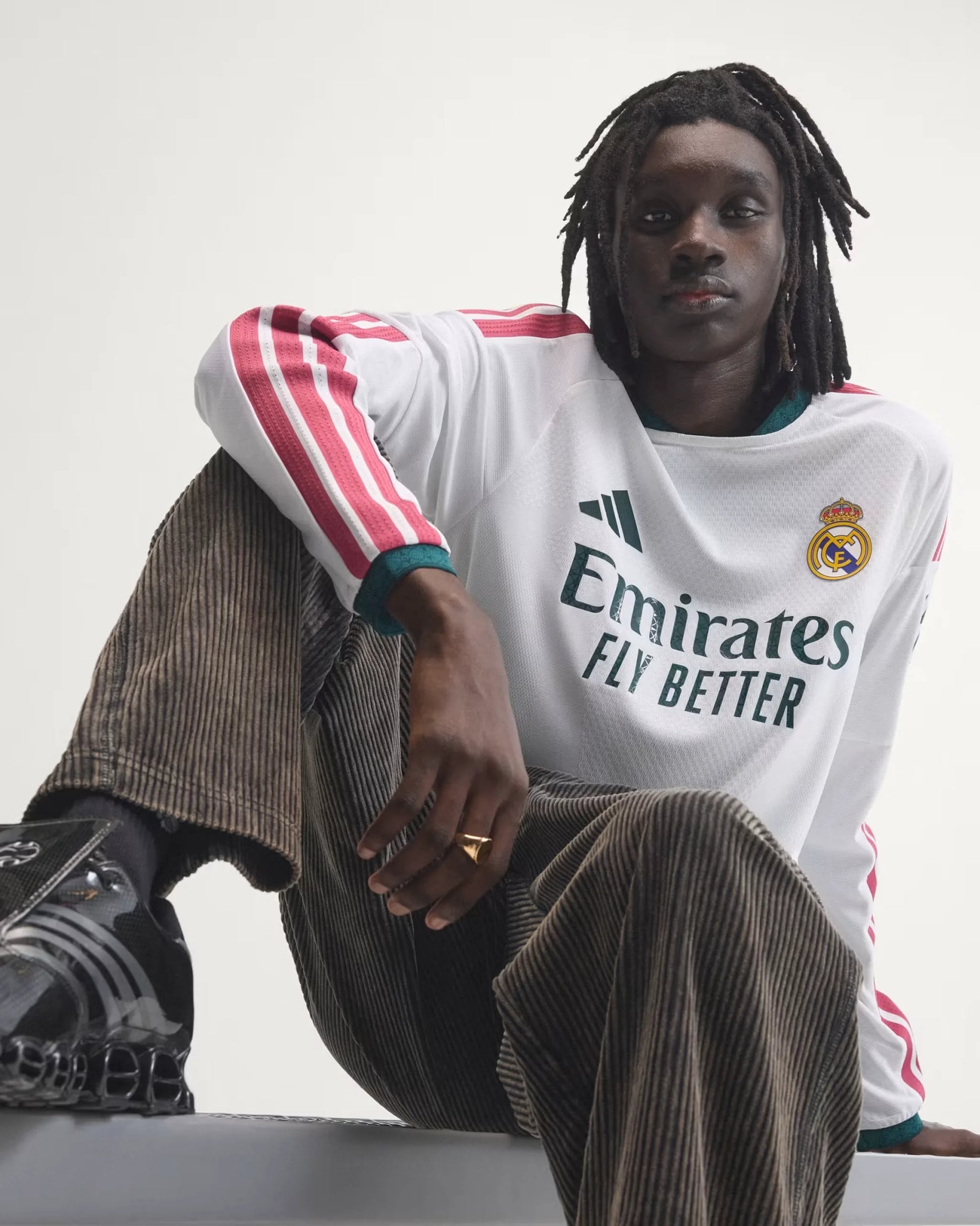 Real Madrid 26-27 Player Version Long Sleeve Home Jersey - Detail