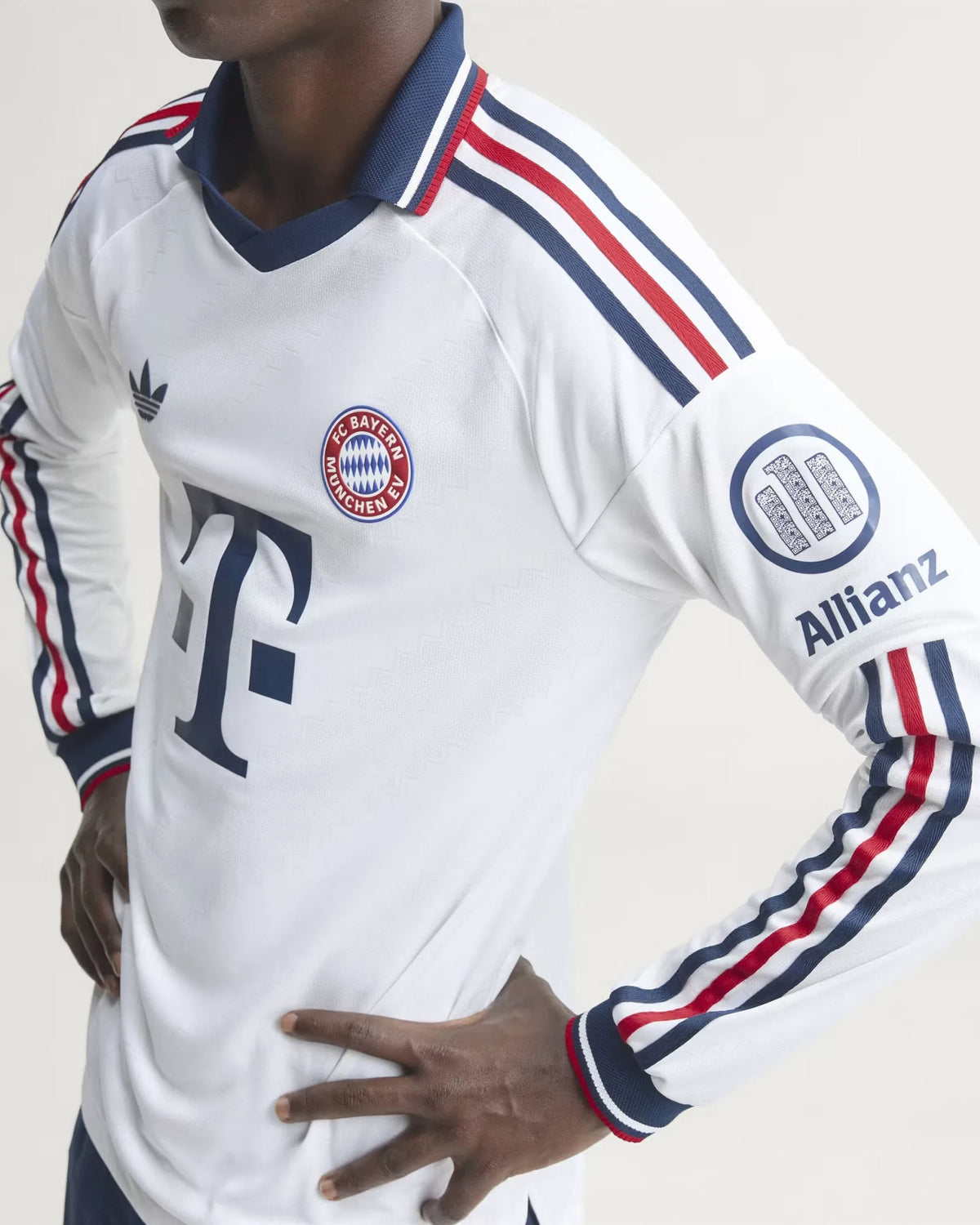 Bayern Munich 26-27 Player Version Long Sleeve Away Jersey - Detail