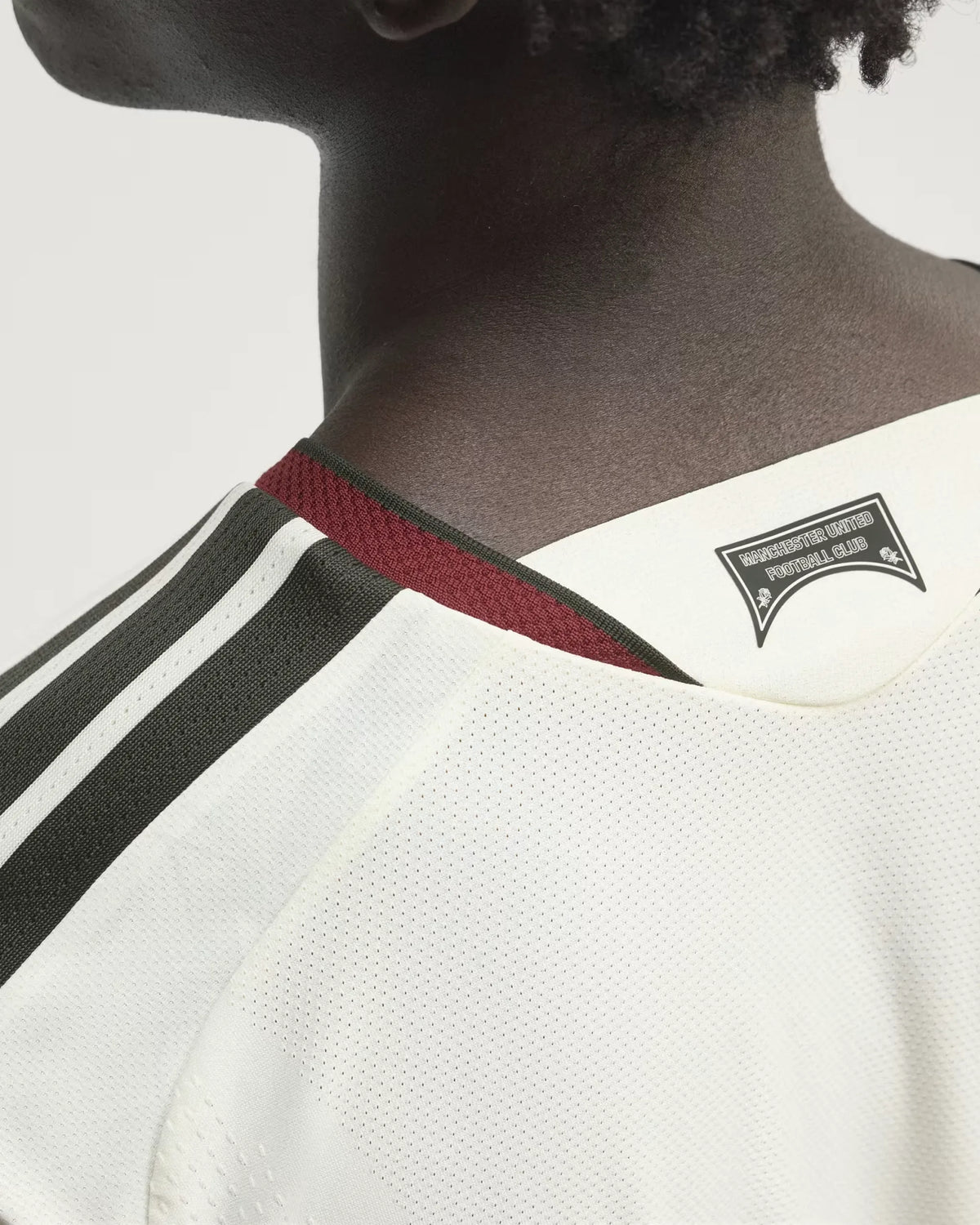 Manchester United 26-27 Player Version Long Sleeve Third Jersey - Detail