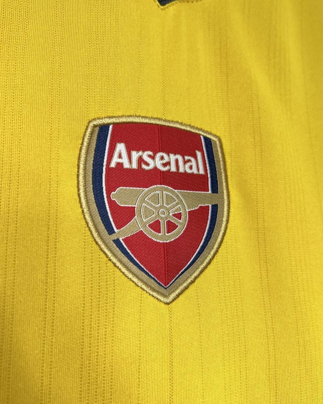 Arsenal 05-06 Away Retro Jersey