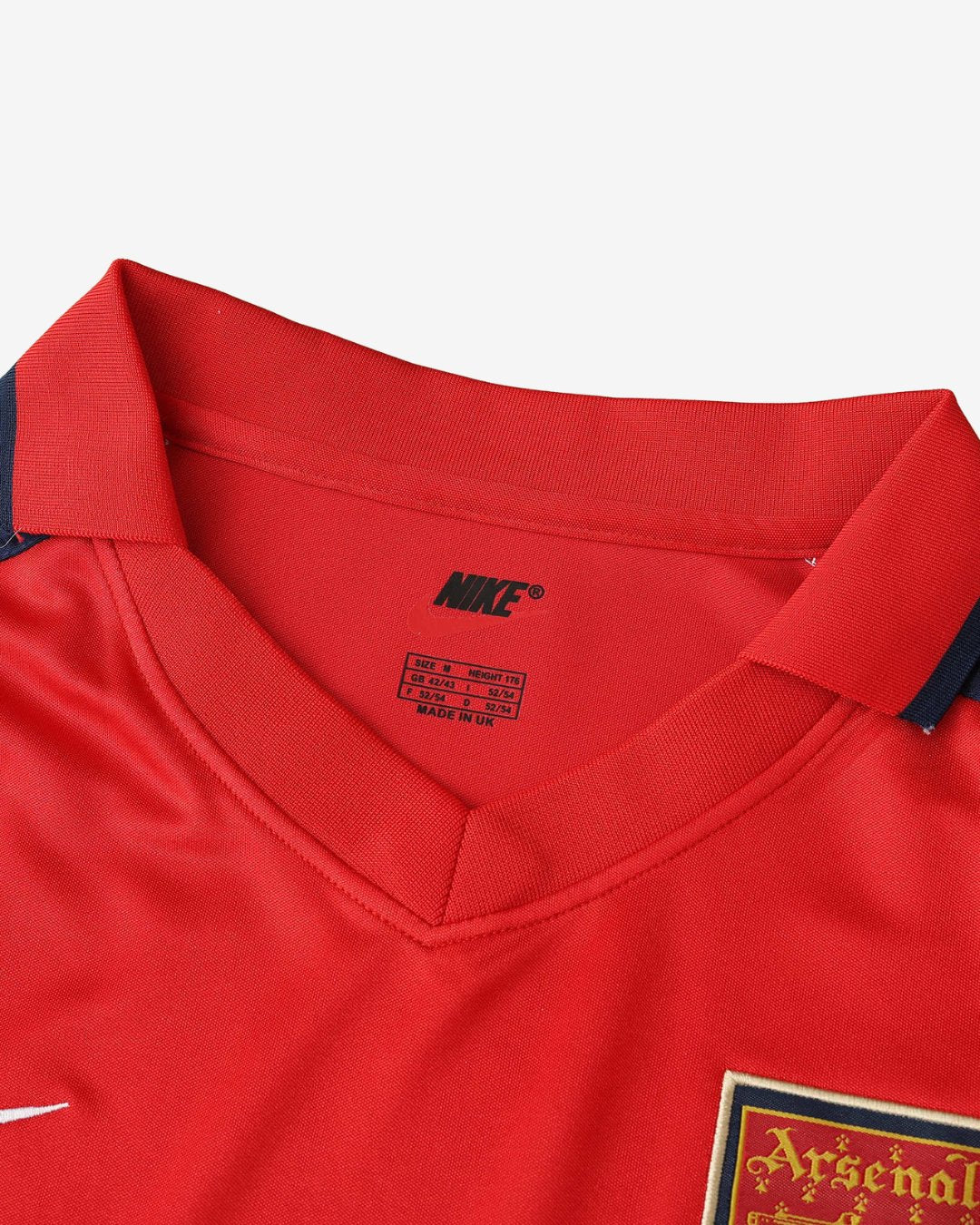 Arsenal 01-02 Home Retro Jersey