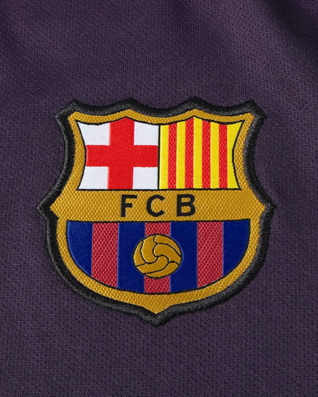 Barcelona 16-17 Away Retro Jersey