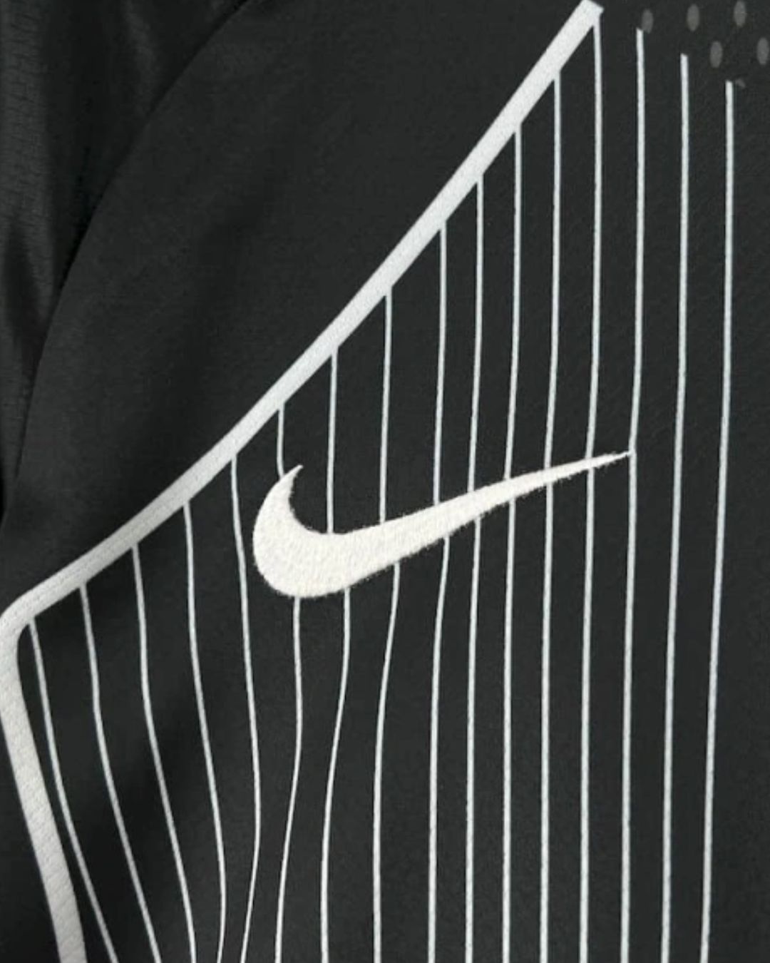 Barcelona Aurora Jersey - Black