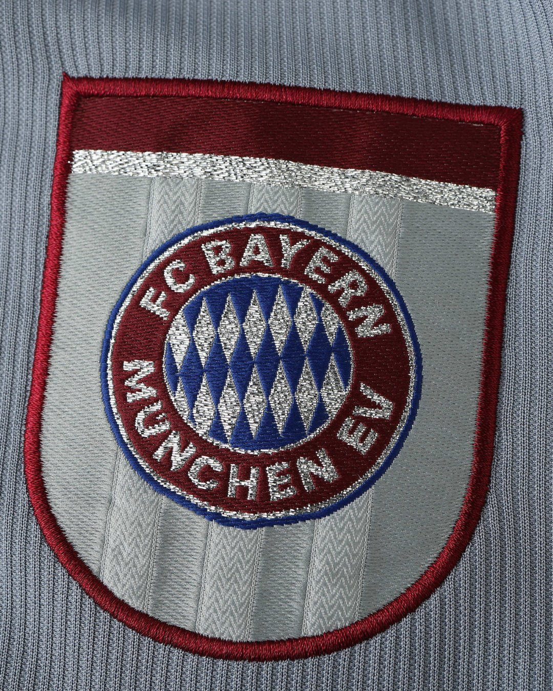 Bayern Munich 98-99 Away Retro Jersey