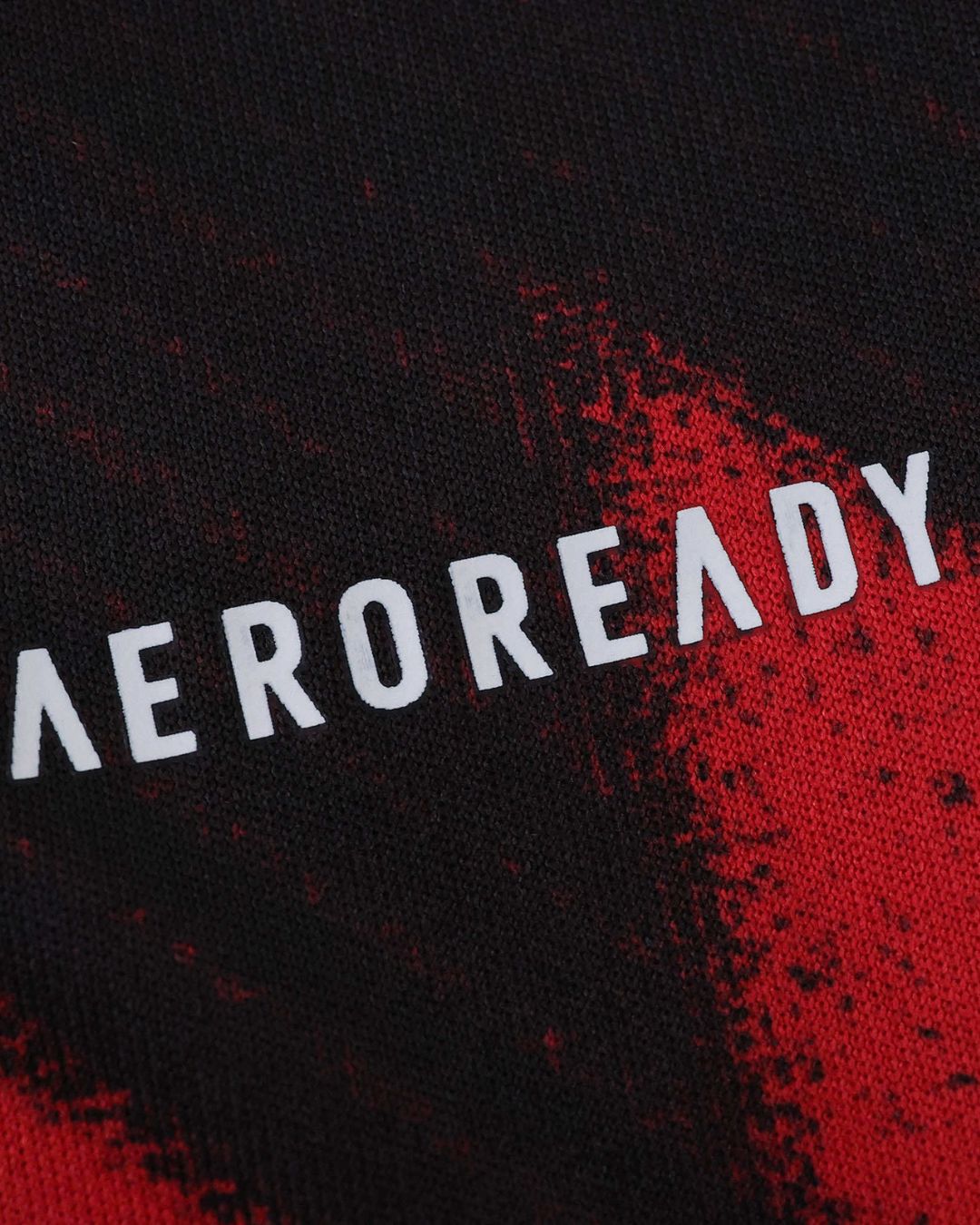 Manchester United 25-26 Training Jersey