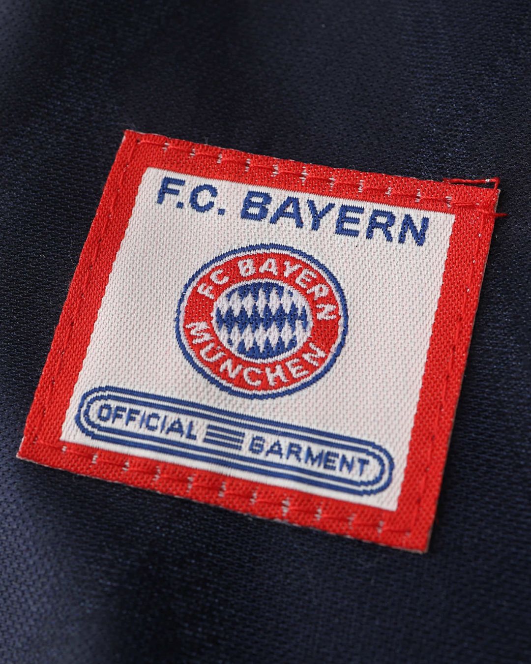 Bayern Munich 97-99 Home Retro Jersey