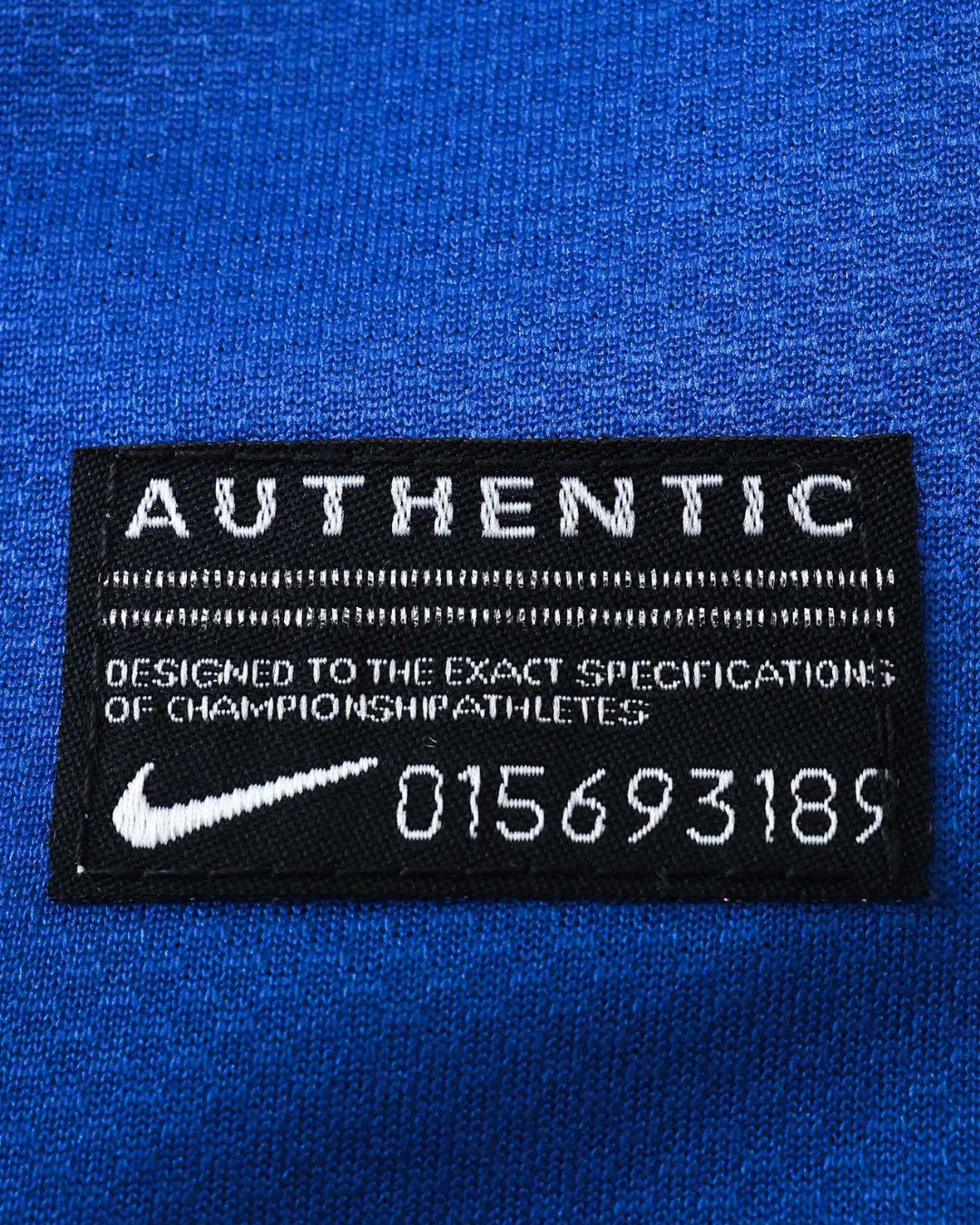 Barcelona 10-11 Home Long Sleeve Retro Jersey